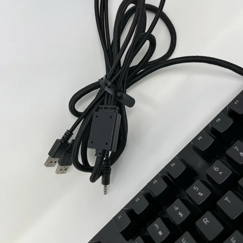 Razer BlackWidow Elite Mechanical Gaming Keyboard RZ03-0262 Wired Black w/ Wrist